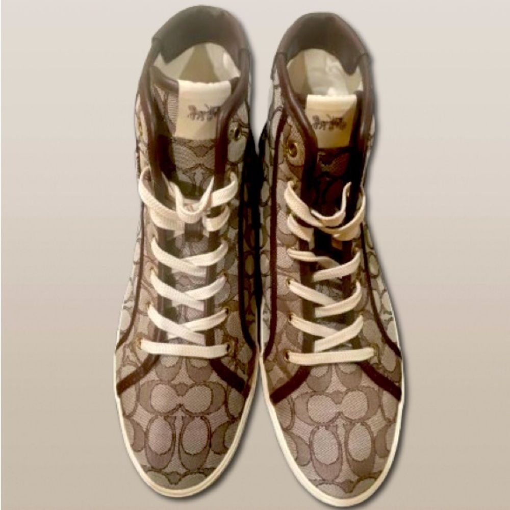 COACH Men brown hightops 13.5